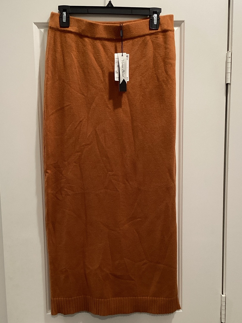 T Tahari Rust Maxi Knit Skirt